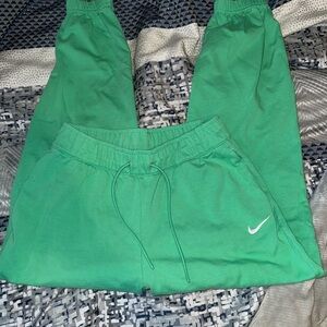 Nike Green Sweat Pants